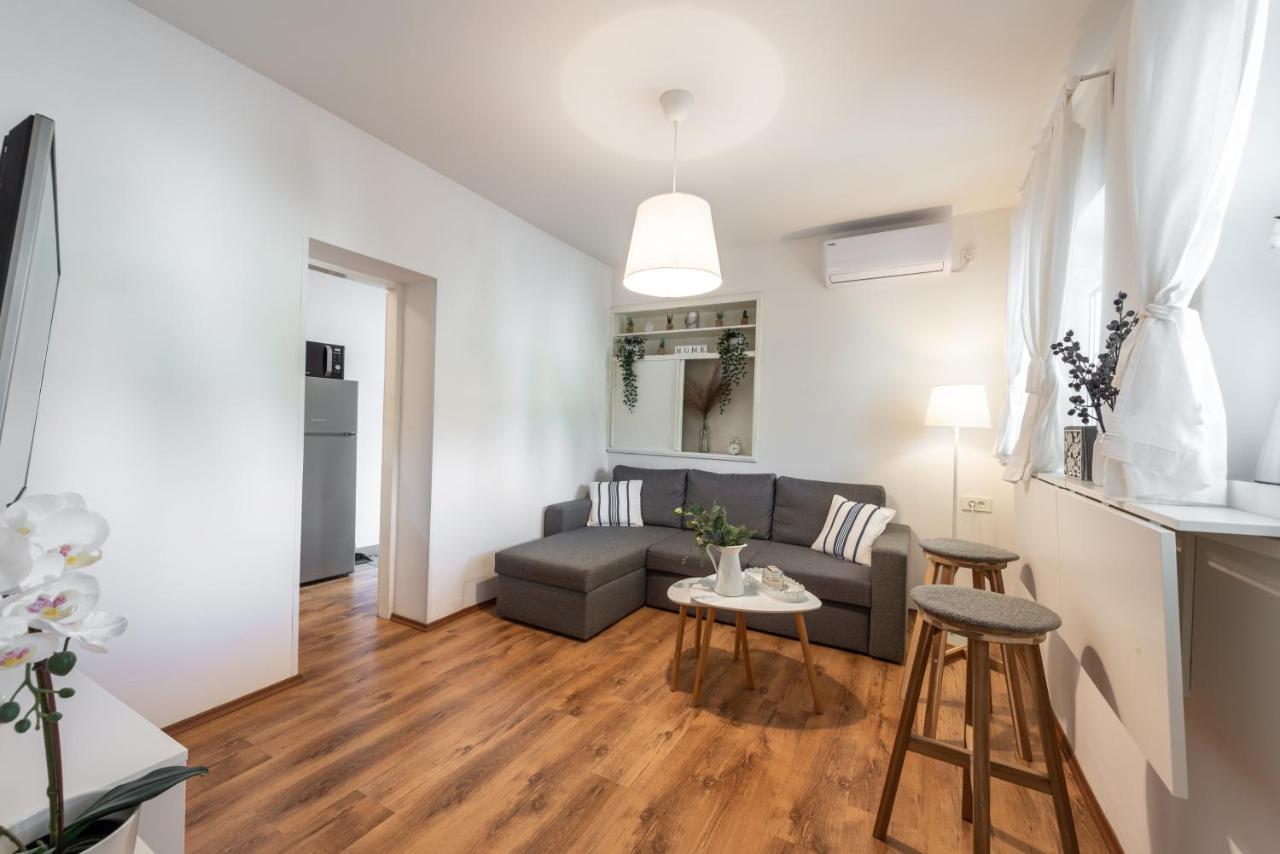 Apartment Near Old Town, Free Parking & Huge Garden Ντουμπρόβνικ Εξωτερικό φωτογραφία